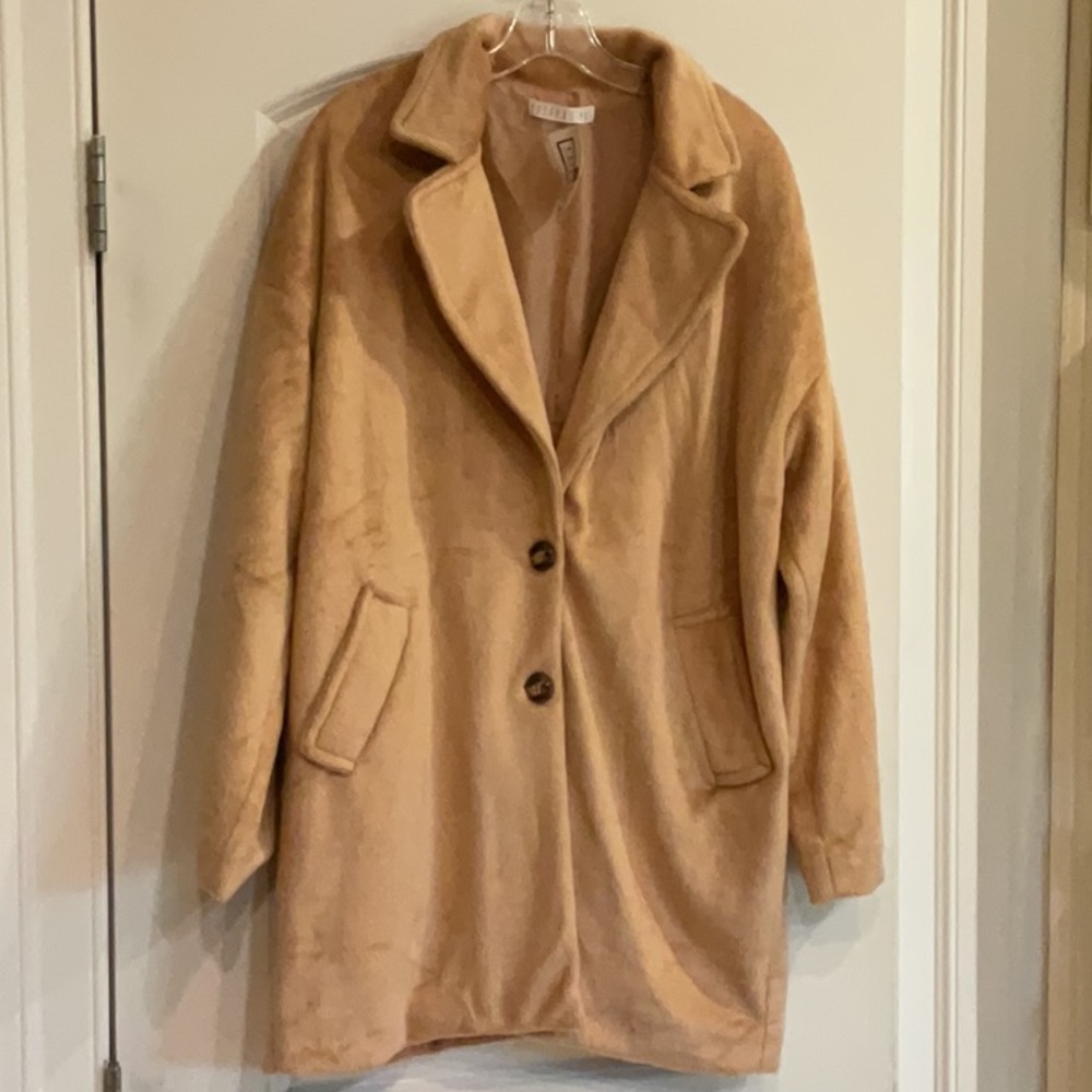 Potter's Pot Beige Outerwear